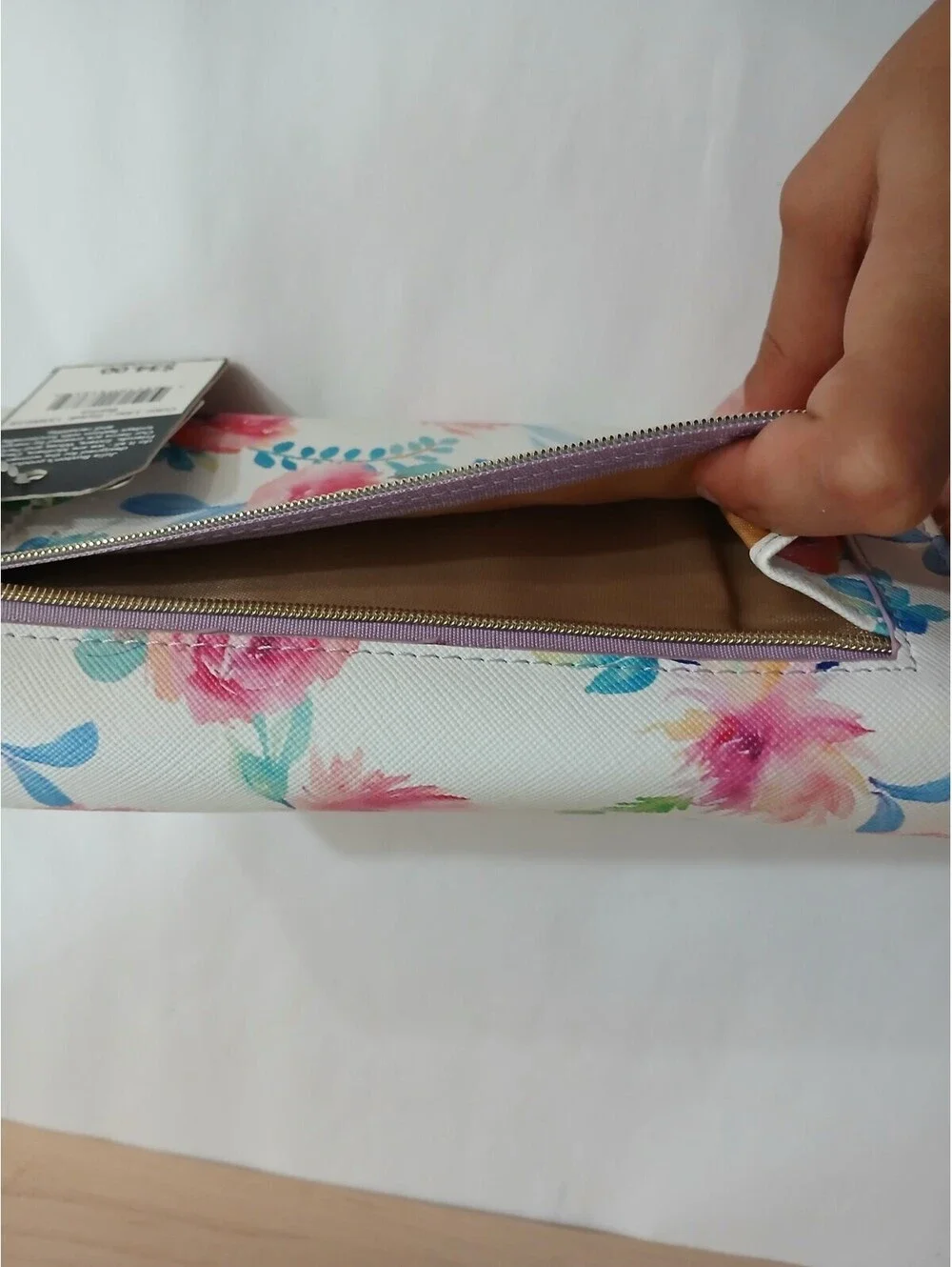 WOMEN'S JULIA BUXTON COLORFUL ROSE WALLET